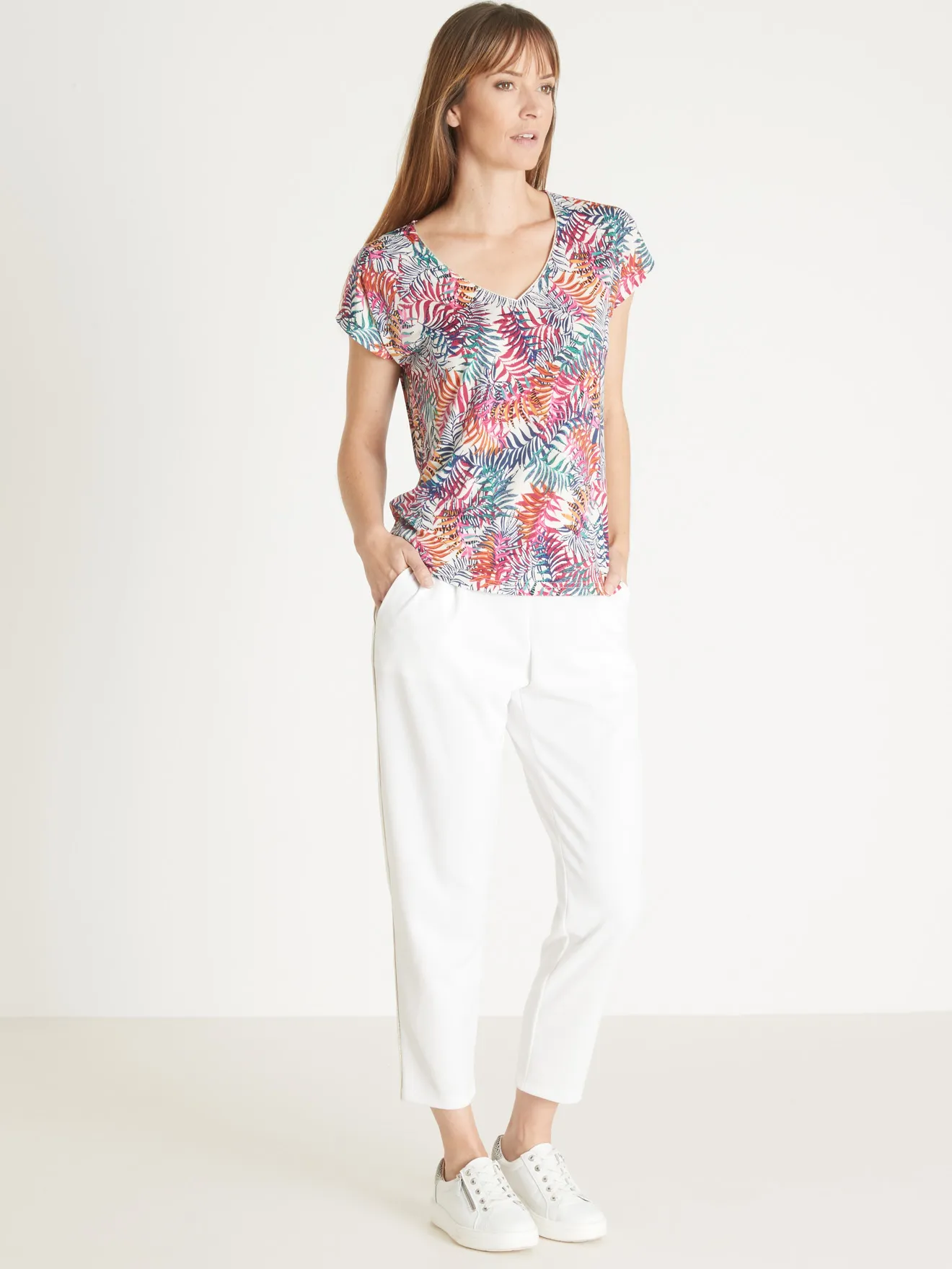 Tee-shirt fluide encolure fantaisie