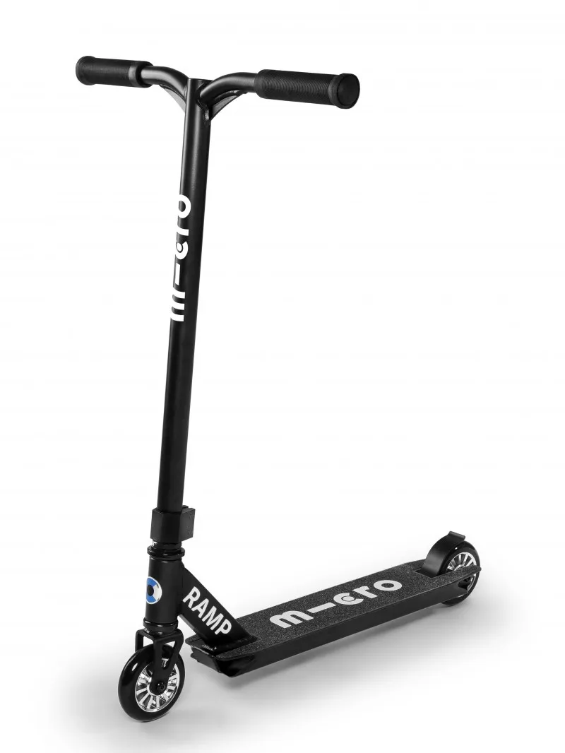 Trottinette freestyle Micro Ramp Noir
